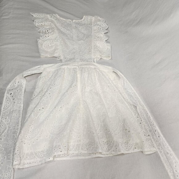 THE IMPECCABLE PIG Cut it Out Romantic White Eyelet Mini Dress Size L LIKE NEW! - Picture 4 of 16